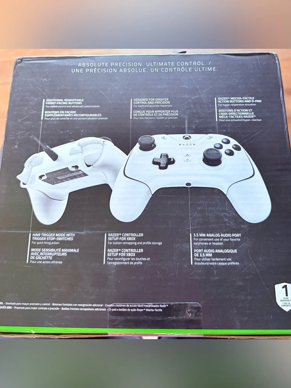 Razer Wolverine V2 White Wired Xbox Series Controller